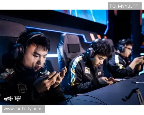 RNG在世界大师赛积分榜上以64分稳居第一位置展现强劲实力